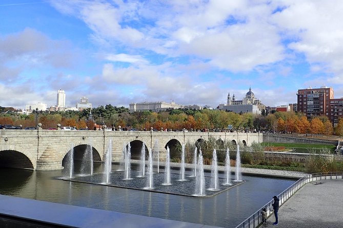 Madrid Parks & Riverside Bike Tour Inclusions