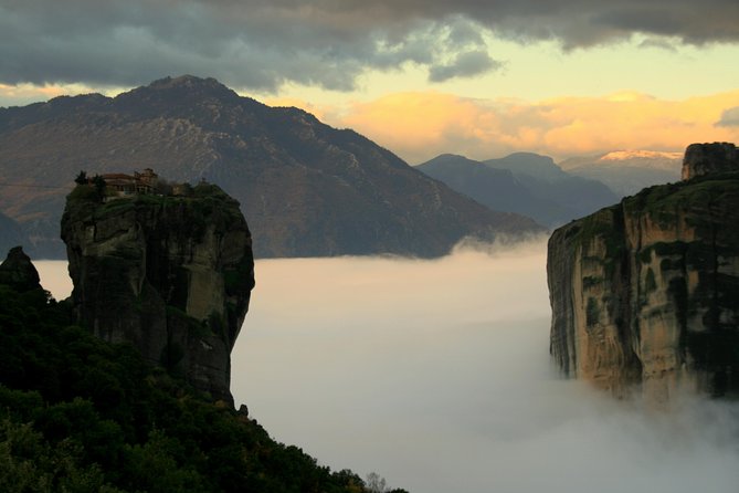 Meteora All Monasteries Tour With Photo Stops - Physical Fitness Requirement