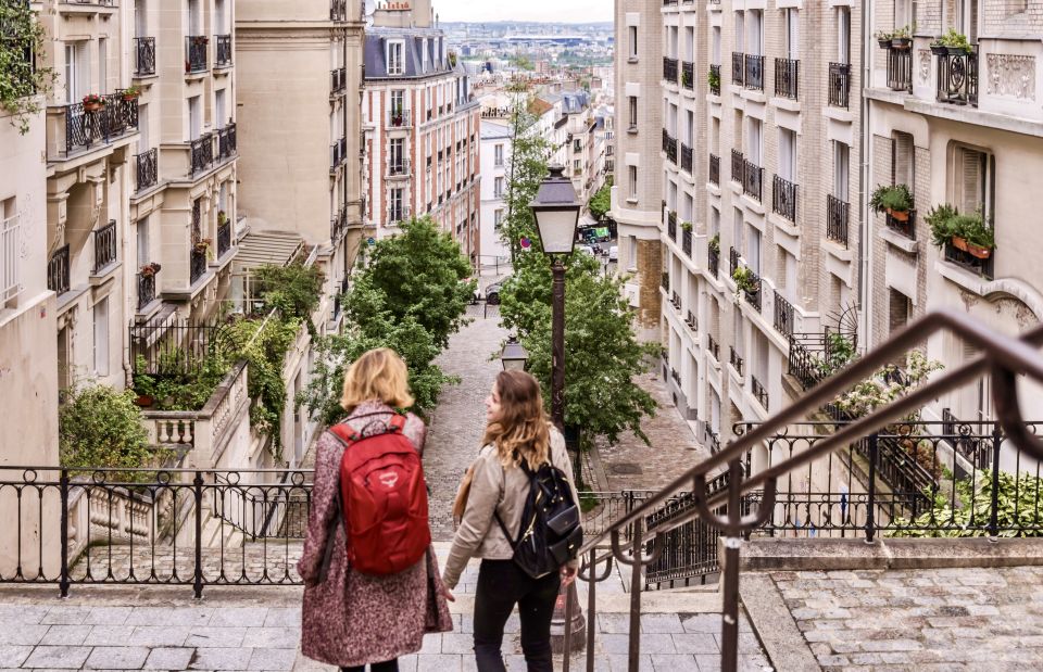 Montmartre, Paris: The Locals Favorite Arrondissement - Navigating the Neighborhoods Winding Alleys