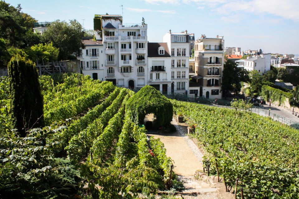 Montmartre: Private Treasure Hunt for Families and Kids - Cancellation Policy and Reservations