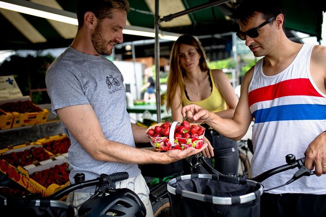 Montreal Hidden Gems BikeTour:Plateau, MileEnd, Jean-Talon Market - Cancellation Policy