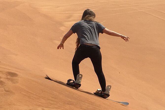 Morning Red Dunes With Camel Ride, Sandboarding and Refreshments - Group Size and Capacity