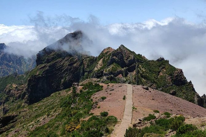 Morning Self-Guided Hike Pico Arieiro to Pico Ruivo W/ Transfers - Important Considerations