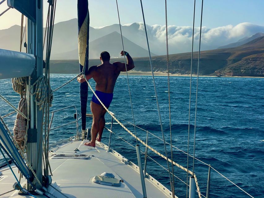 Morro Jable: Sailing Boat Excursion With Food and Drinks - Snorkeling Equipment Provided