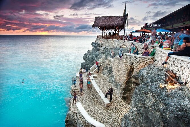 Negril 4 in 1 Day Trip From Montego Bay - Iconic Ricks Cafe