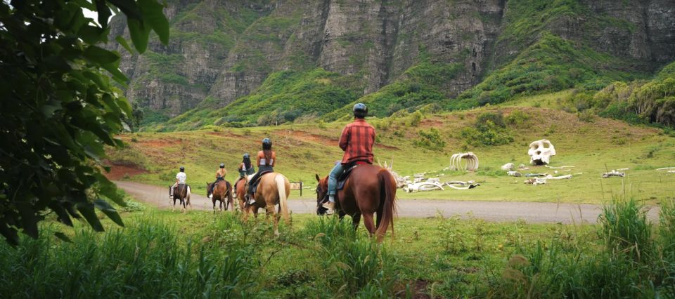 Oahu: Kualoa Hills and Valleys Horseback Riding Tour - Advance Reservations Recommended