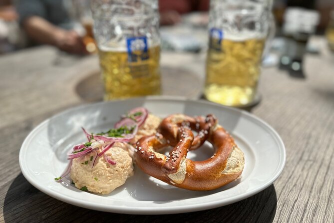 Oktoberfest Munich Tour Incl. Table Reservation, Food & Drinks - Ample Food and Drinks