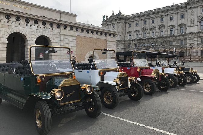 Oldtimer Tour Vienna Gold Tour - Frequently Asked Questions