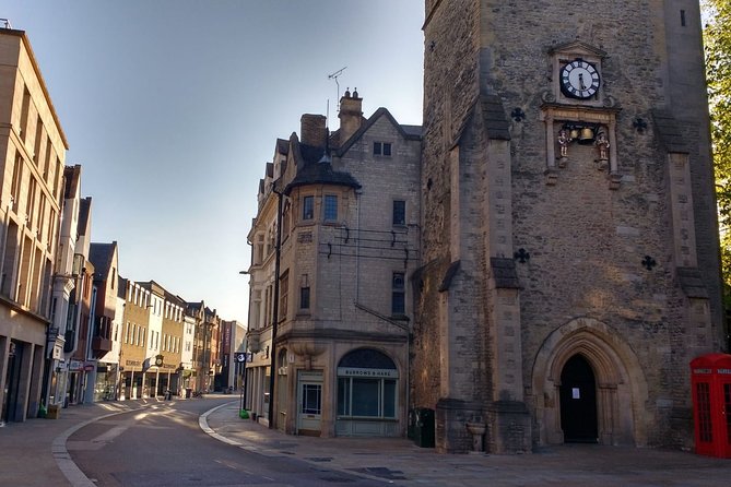 Oxford PRIVATE Pub and City Evening Walking Tour - Important Age and ID Requirements