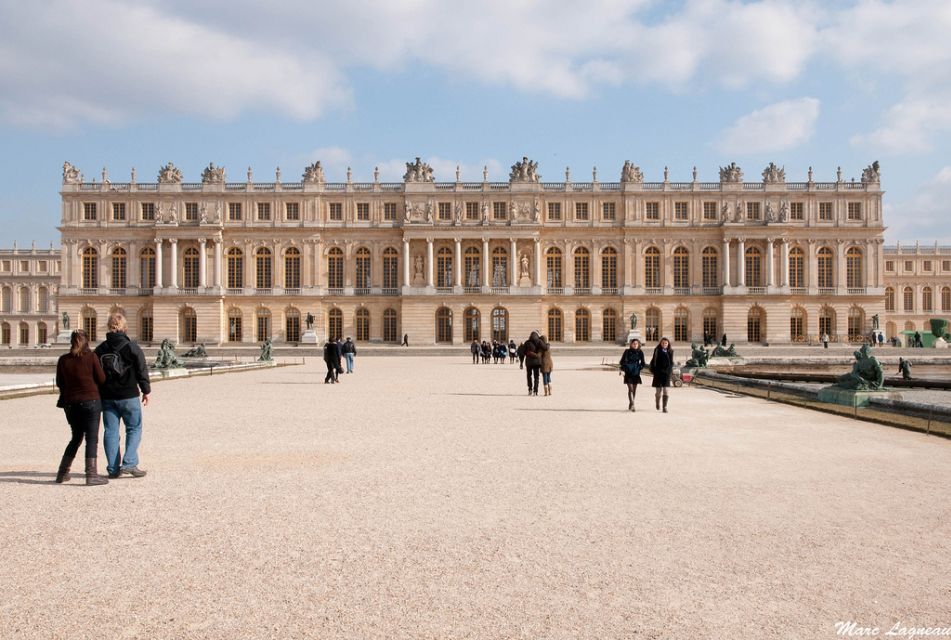 Palace of Versailles Guided Afternoon Tour From Paris - Accessibility and Attire