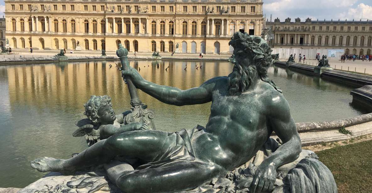 Paris and Versailles Palace: Full Day Private Guided Tour - Preparing for the Tour