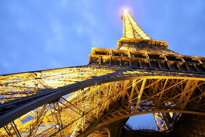 Paris by Night 1h Tour in Vintage Citroën DS With Open Roof - Private Nighttime Experience