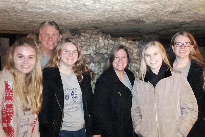 Paris Catacombs Skip The Line Walking Guided Tour - Visitor Experiences and Ratings