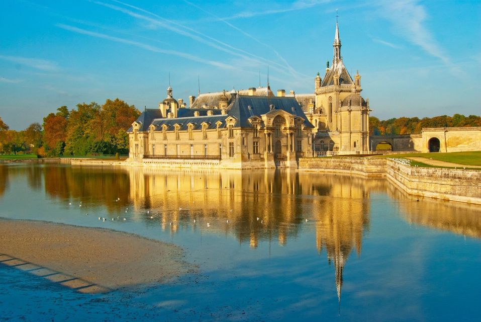 Paris: Chantilly Castle Private Transfer for 3 Persons - Pickup and Drop-off Locations