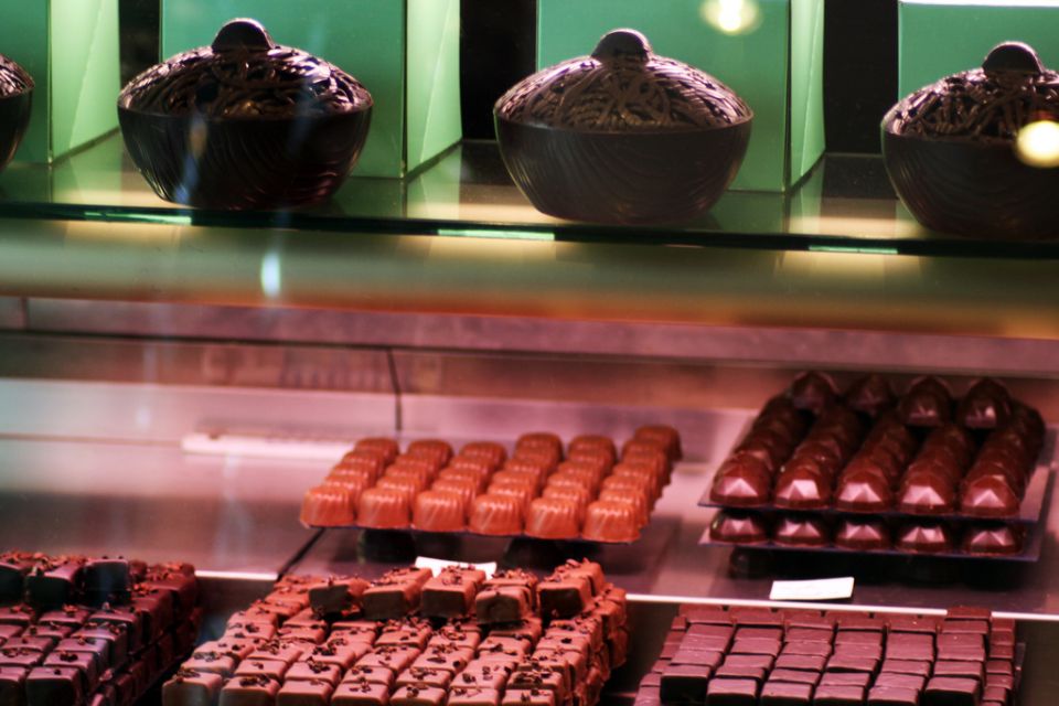 Paris Chocolate Tour and Tastings - Artisan Chocolatiers