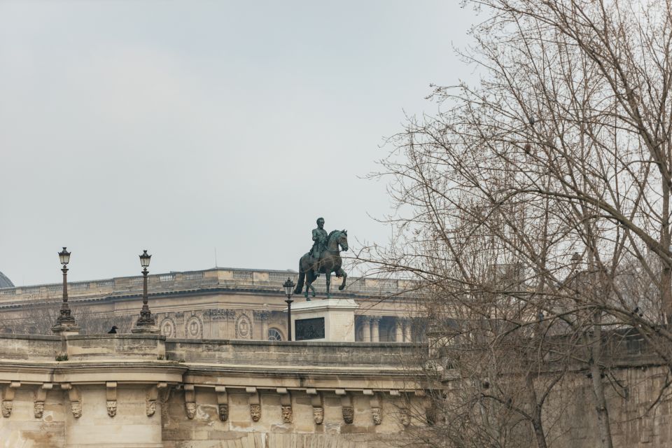 Paris: Cruise on the Saint-Martin Canal and the Seine River - Relaxing River Cruise Experience