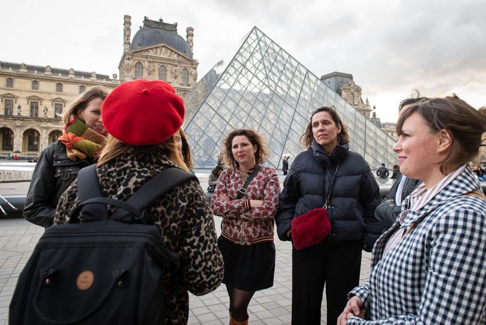 Paris: Emily in Paris Group Tour - Parisian Life Introduction