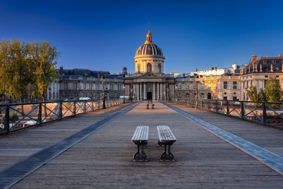 Paris: Unofficial Emily in Paris Show Locations Walking Tour - Key Filming Locations