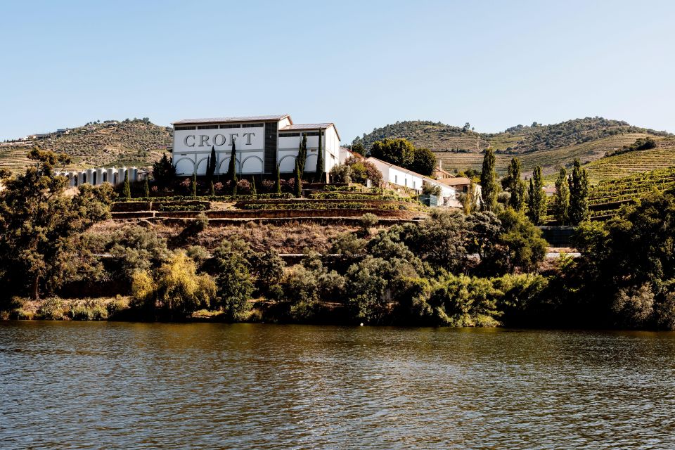 Pinhão: Boat Cruise at Sunset With Sparkling Wine - Key Points