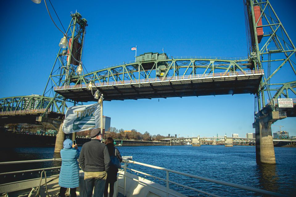 Portland: 2-hour Lunch Cruise on the Willamette River - What to Bring and Expectations