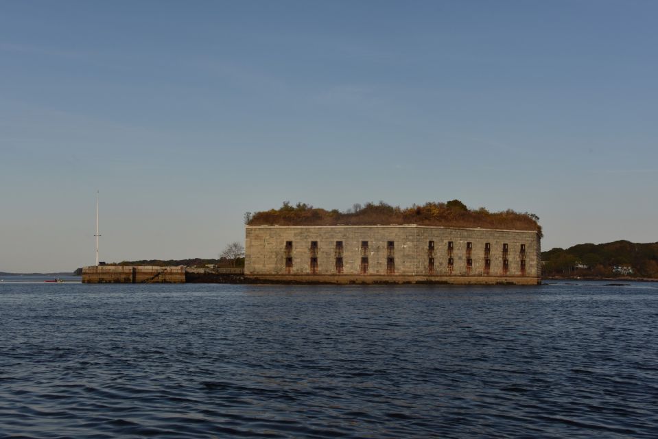 Portland: Sunset Lighthouse Cruise in Casco Bay With Drinks - Preparing for the Tour