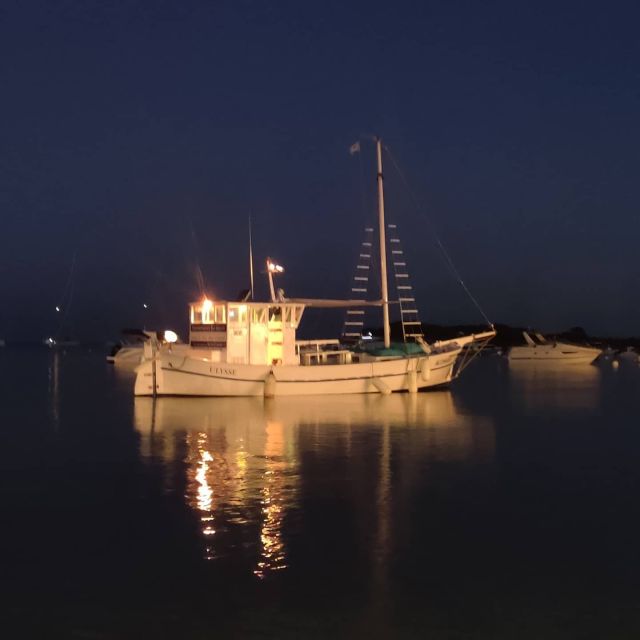 Porto-Vecchio: Dinner Aperitif at the Sunset at Sea - Suitability and Accessibility Considerations