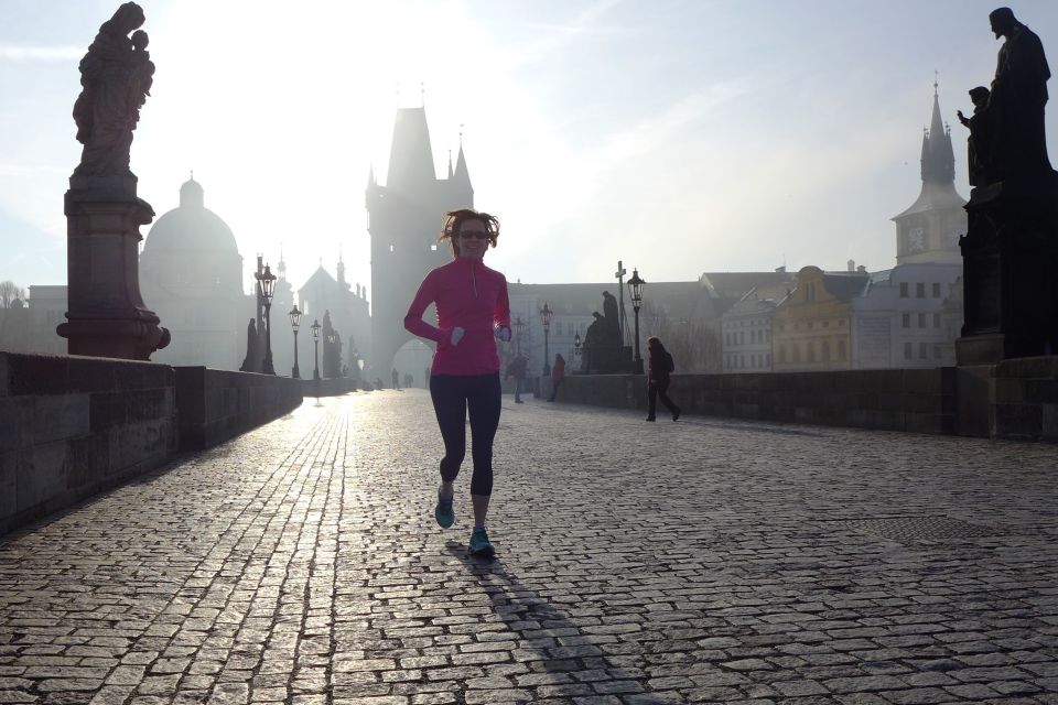 Prague 1-Hour Sight Running Tour - Accessibility and Cancellation