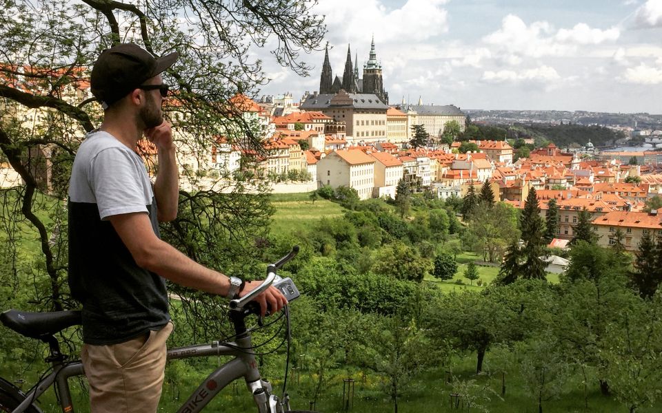 Prague ALL-IN-ONE City E-Bike Tour - Included Features