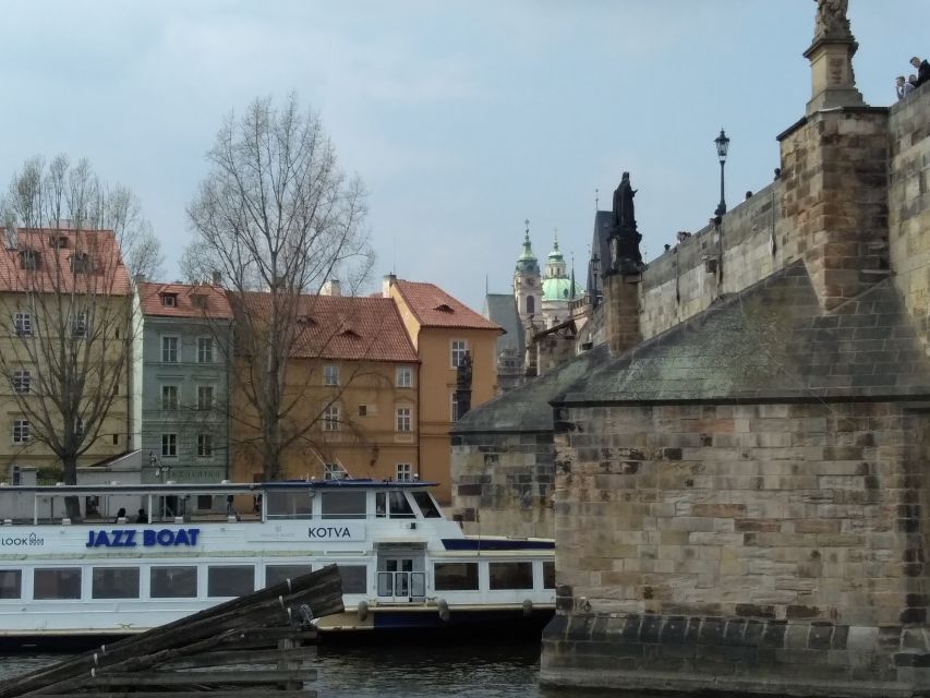 Prague: Bus and Boat Tour - Inclusions and Exclusions