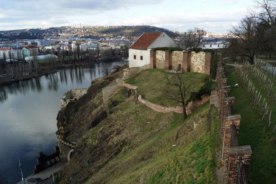 Prague: Guided Tour to the Historic Fortress of VyšEhrad - Panoramic Views of Pragues Skyline