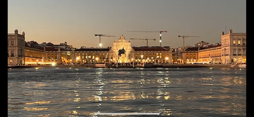 Private Boat Night Tour - Lisbon - Accessibility and Restrictions