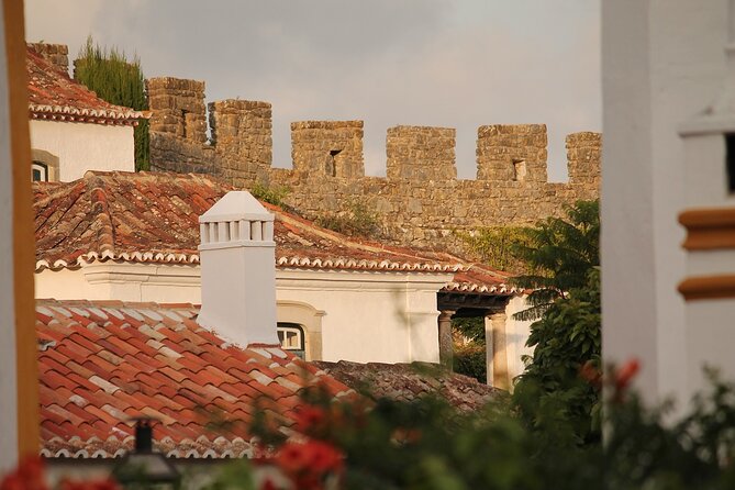 Private Fátima, Nazaré and Óbidos Full-Day Tour - Discovering Obidos