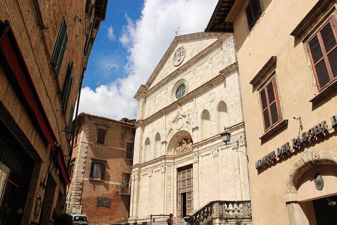 Private Guided Tour of Montepulciano With Wine Tasting - Nobile Wine Tasting