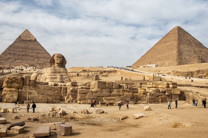 Private Half Day Tour of the Pyramids and Sphinx From Cairo - Comfortable Transportation