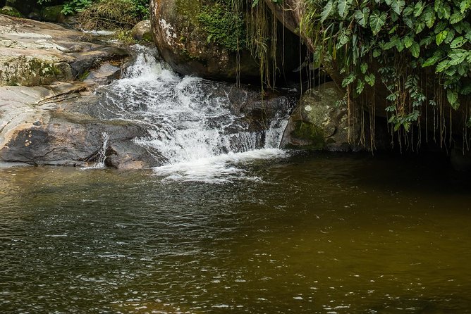 Private Jeep Tour Waterfalls and Cachaça 3hr Paraty by Jango Tour - Cancellation Policy