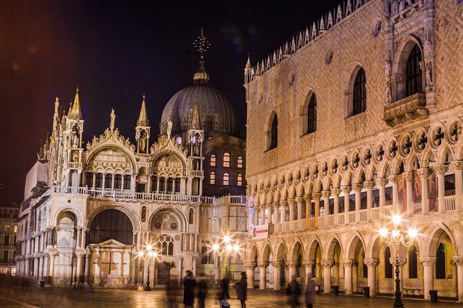 Private Night Tour of Doges Palace and St Marks Basilica - Cancellation Policy and Accessibility