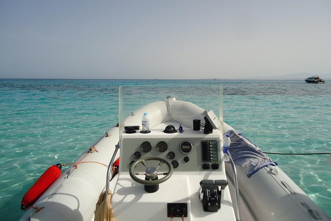 Private Speedboat Tour From Hurghada - Onboard Amenities