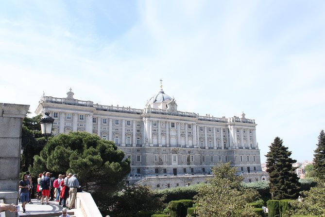 Private Tour of the Royal Palace, Private Guide, Fast Entrance and Pick up at the Hotel. - Transportation Arrangements