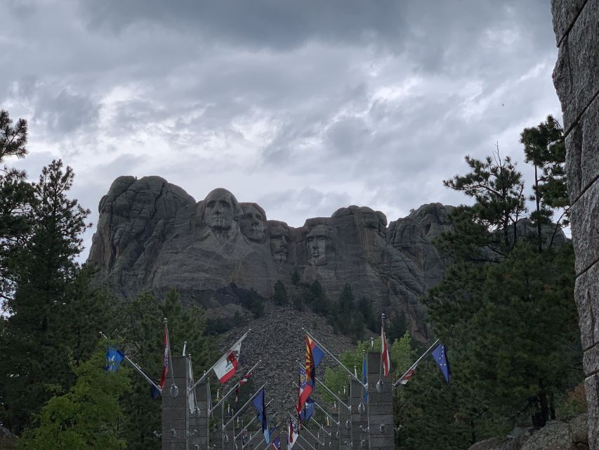 Rapid City: Private Black Hills Monuments Full-Day Tour - Cancellation Policy