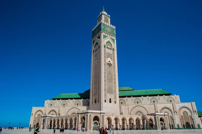 Religious Casablanca: Private Spiritual Tour Including Hassan II Mosque Visit - Dress Code and Accessibility