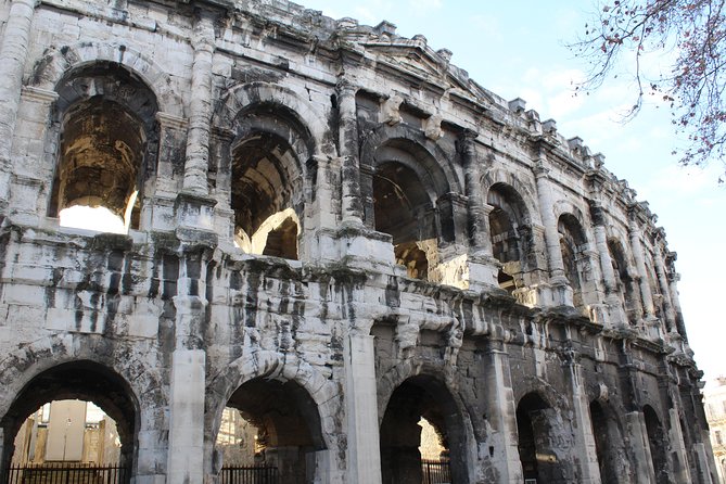 Roman Sites and Historical Places Small-Group Day Trip From Avignon - Experiencing the Roman Antic Theatre