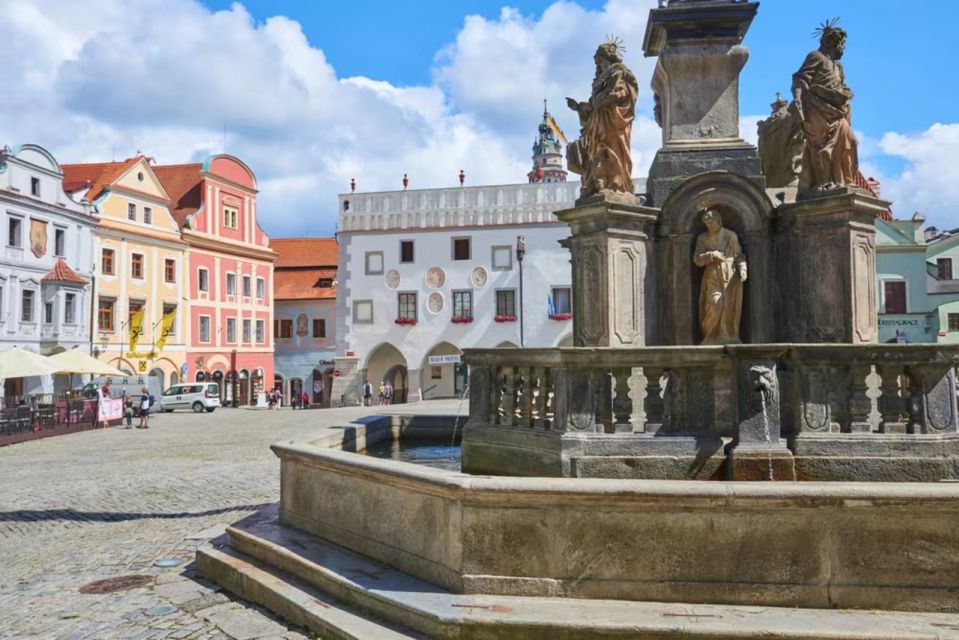 Romantic Whispers of Český Krumlov - Experiencing the Spiritual Tranquility