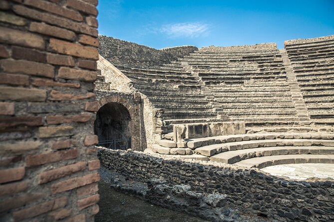 Ruins of Pompeii Guided Walking Tour With Skip the Line Ticket - Green Pass Requirement