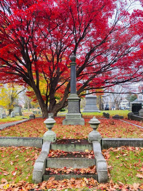 Salem, MA: Mysteries & Murder Guided Walking Tour - Group Size