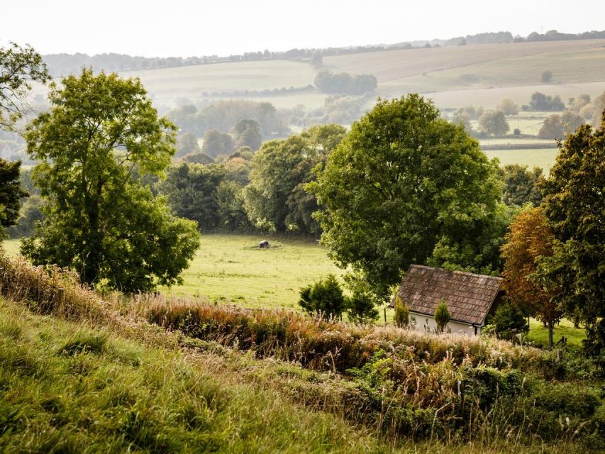 Salisbury: Old Sarum Entry Ticket - Exploring the Ruins