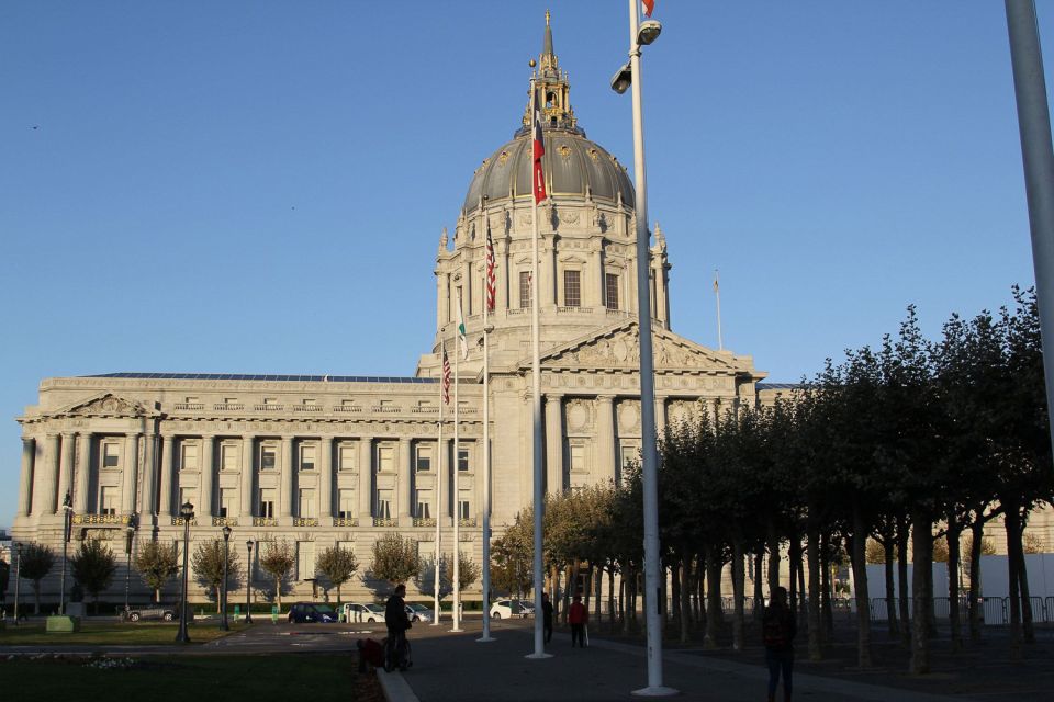 San Francisco: Major Landmarks Private Sightseeing Tour - Visiting Iconic Landmarks and Neighborhoods