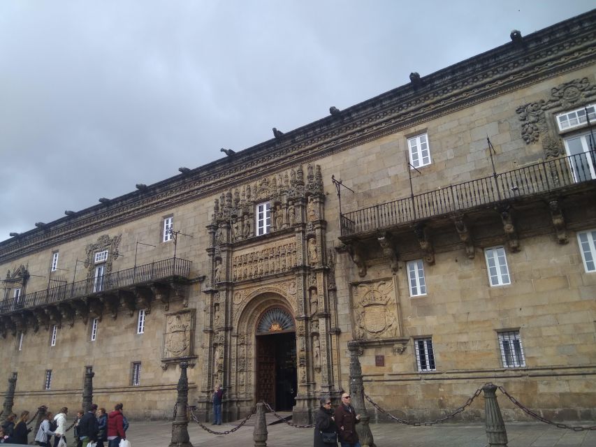 Santiago De Compostela & Valença - Private Tour From Porto - Tour Pickup Locations