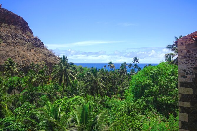 Santiago Island: 4-Hour Calabaceira Valley Hike & Guided Tour to Cidade Velha - Cidade Velha Exploration