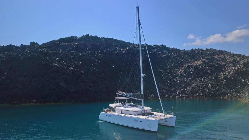 Santorini: Caldera Catamaran Cruise With Meal & Drinks - Customer Ratings and Feedback