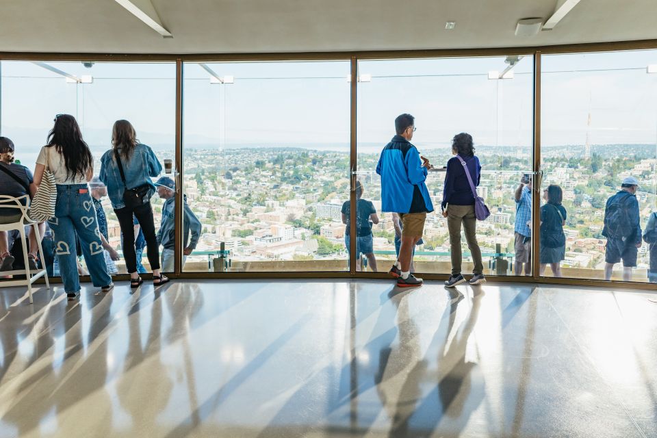 Seattle: Space Needle & Chihuly Garden and Glass Ticket - Seasonal Hours and Closures